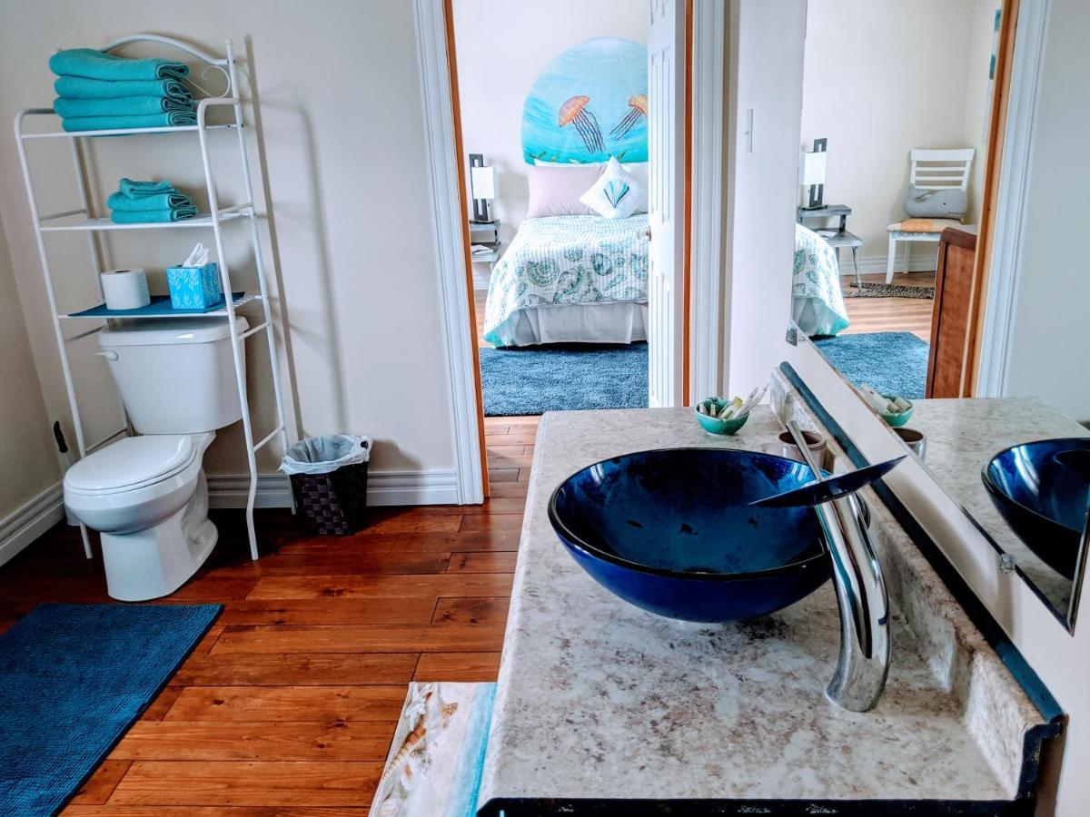 The Turnip Bed And Breakfast Parson's Pond Екстер'єр фото