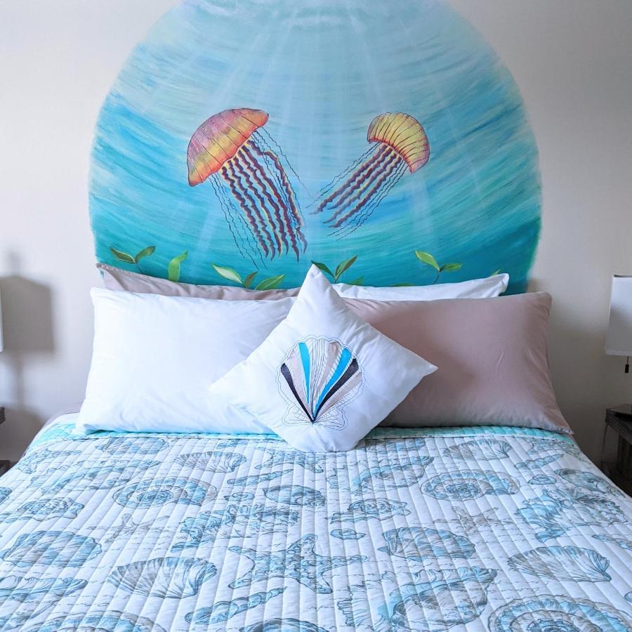 The Turnip Bed And Breakfast Parson's Pond Екстер'єр фото
