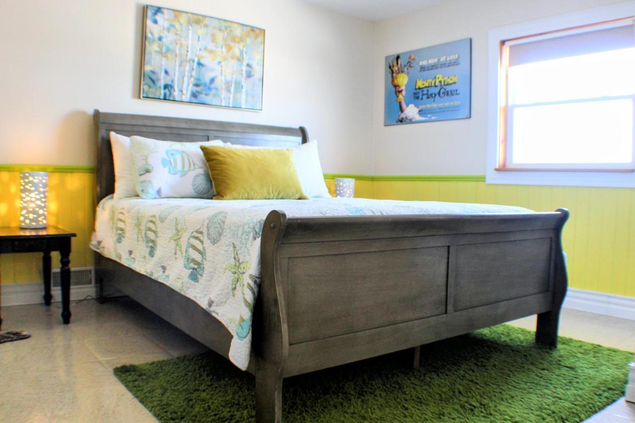 The Turnip Bed And Breakfast Parson's Pond Екстер'єр фото